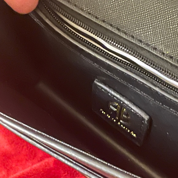 Handbag - Picture 4 of 8